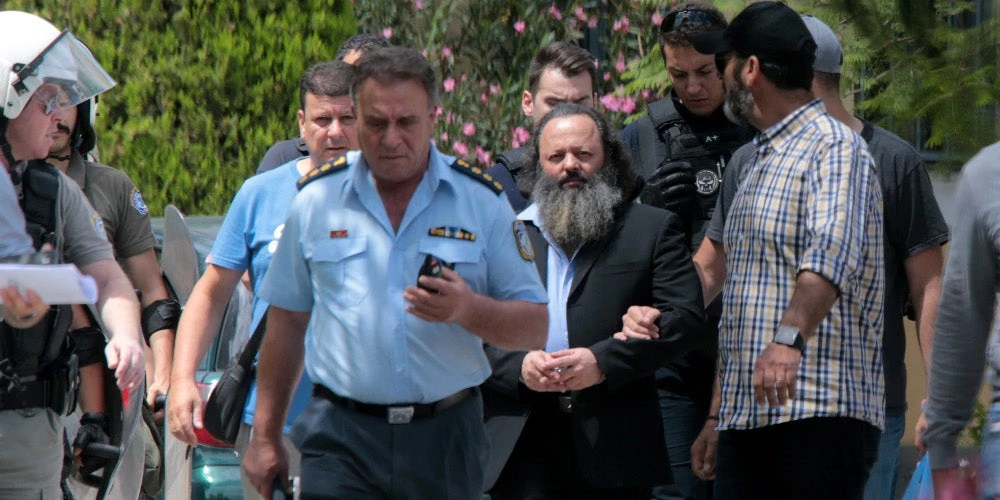 Ο Σώρρας στον… πλανήτη του!  Έχω τα 600 δισ. – Με καταδιώκει η χώρα μου
